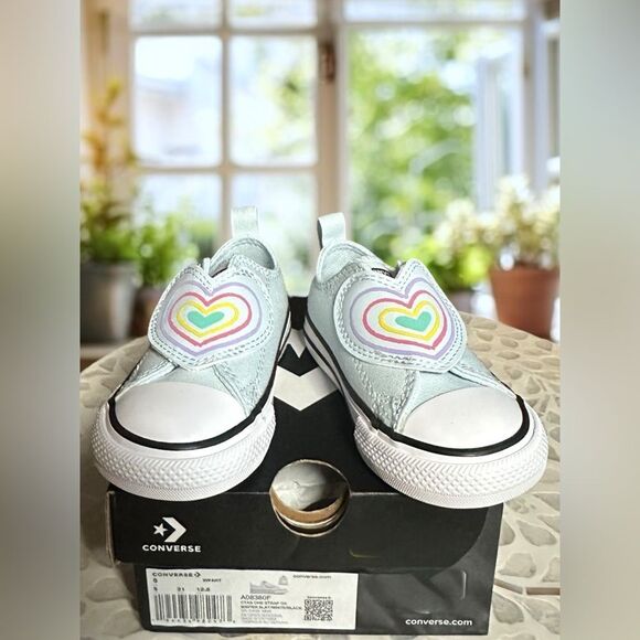 Converse Chuck Taylor All Star CTAS Toddler Baby One Strap Sneakers Shoes - Picture 4 of 16